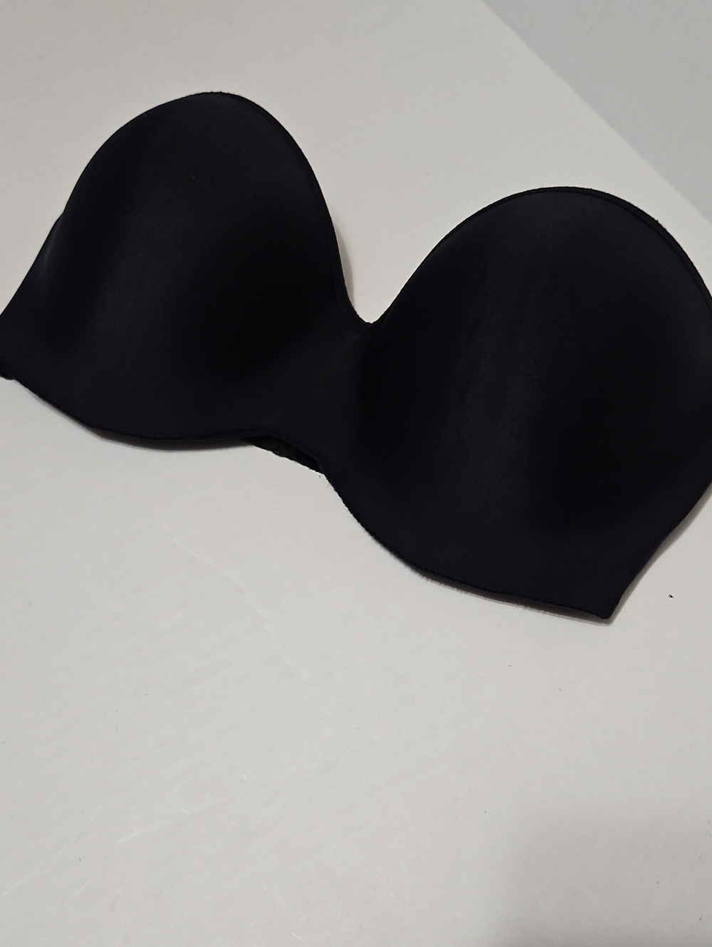 Lilyette Strapless Black Smooth Molded Cup Bra - Women Intimates Size 34D